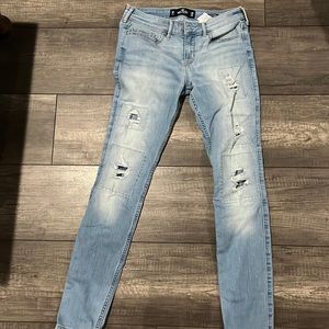 Hollister - size 3r